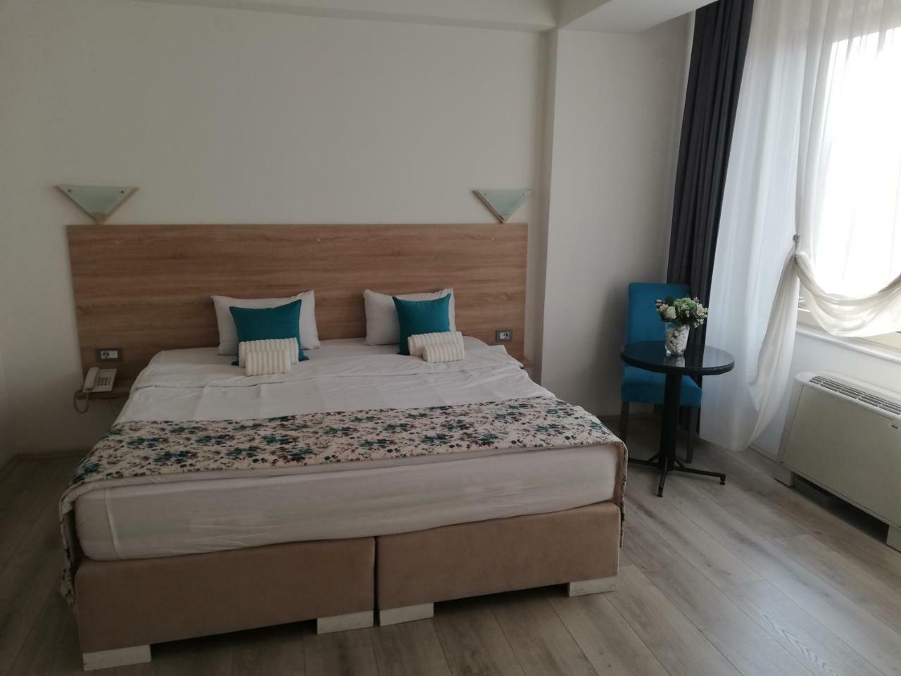 Atlas City Center Hotel Prilep Bagian luar foto