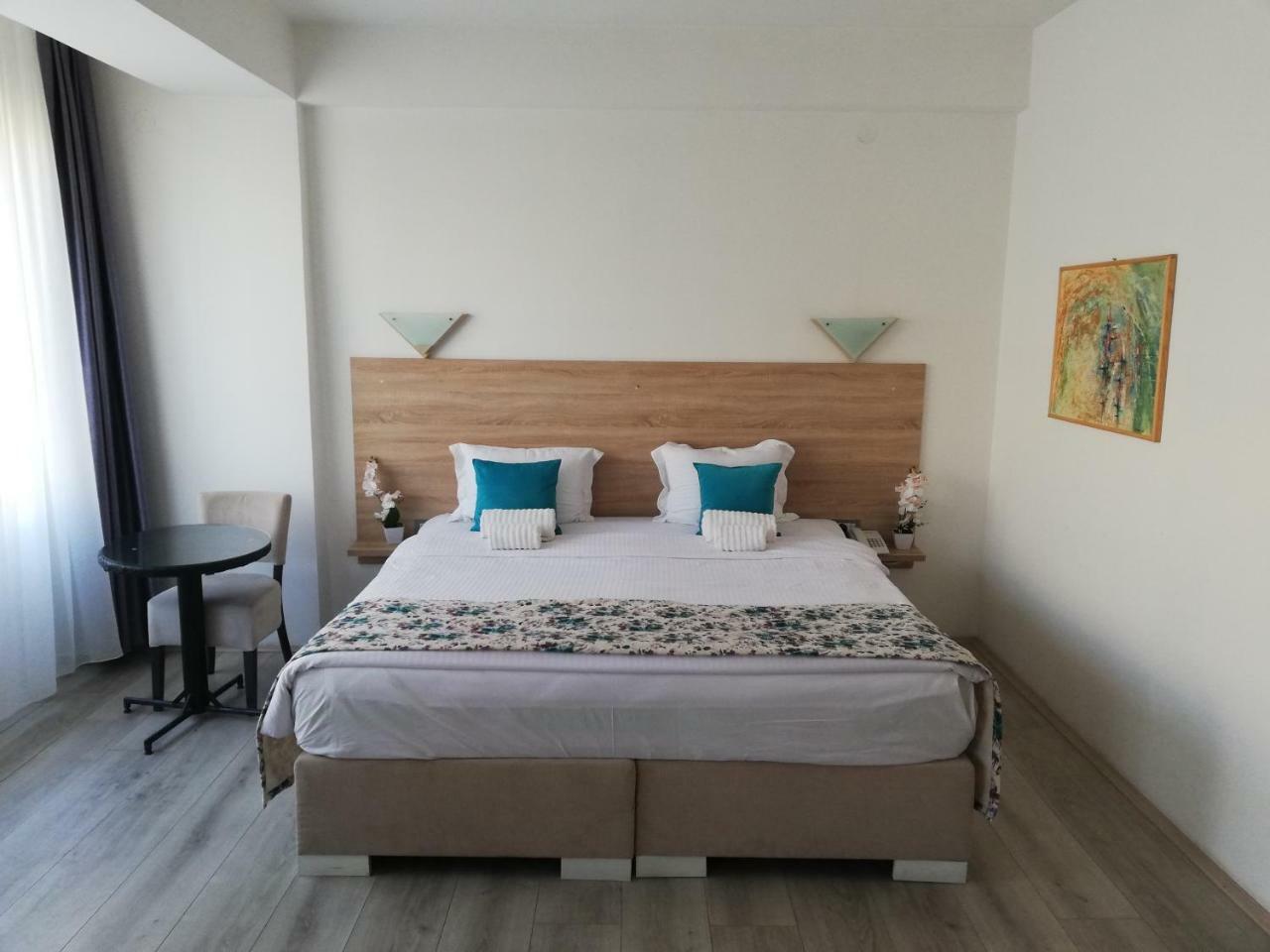 Atlas City Center Hotel Prilep Bagian luar foto