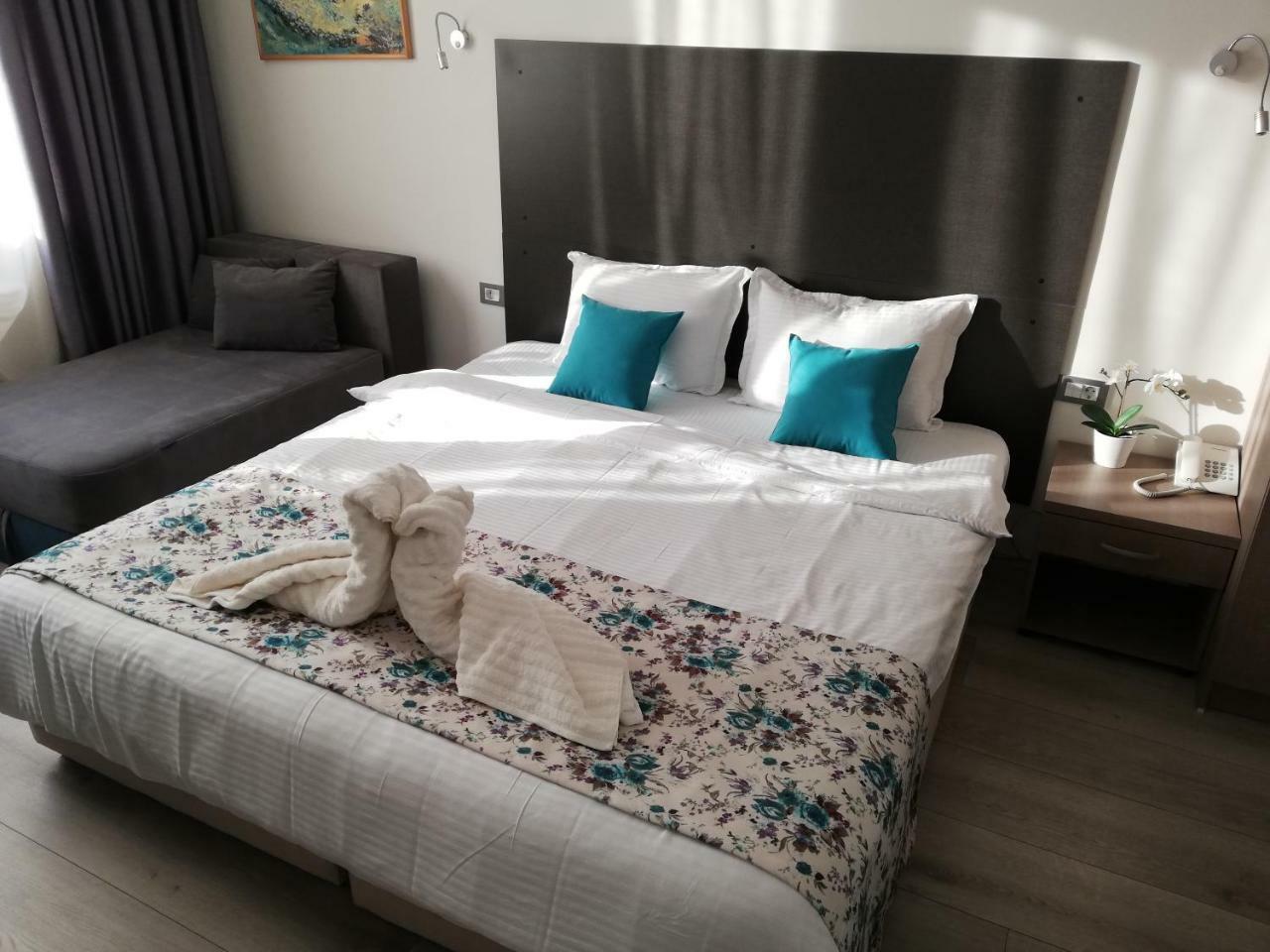 Atlas City Center Hotel Prilep Bagian luar foto
