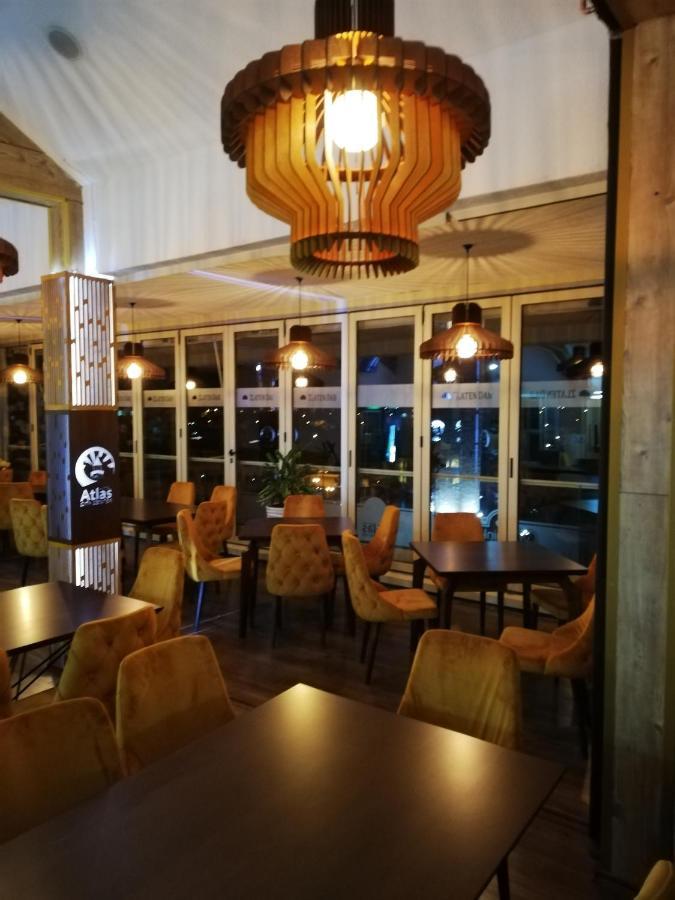 Atlas City Center Hotel Prilep Bagian luar foto