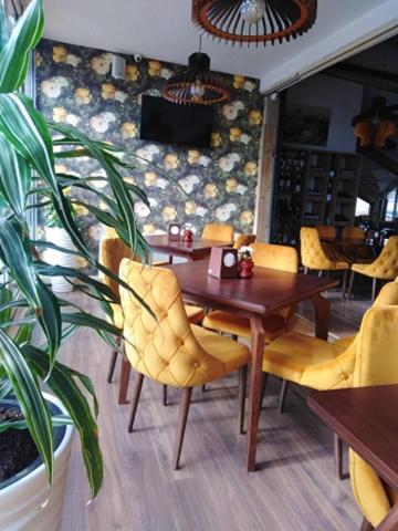 Atlas City Center Hotel Prilep Bagian luar foto